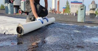 Гидроизоляции битумной кровли | ППуНжк – от 690 руб. за м²